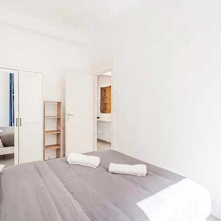 Location , Port Of Nice, Charming Flat #2 Appartement
