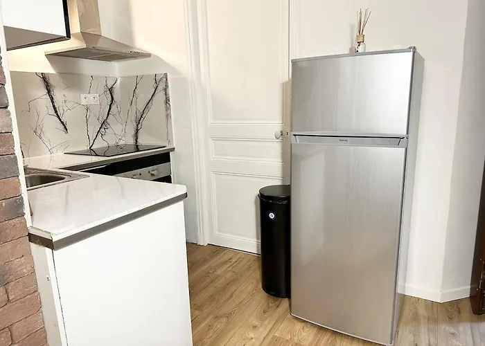 Location , Port Of Nice, Charming Flat #2 Apartmán *