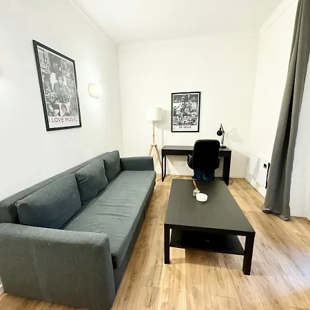 Apartman Location , Port Of Nice, Charming Flat #2 *