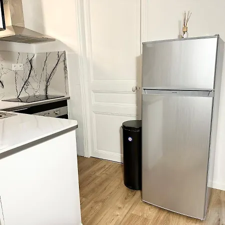 Location , Port Of Nice, Charming Flat #2 Lägenhet *